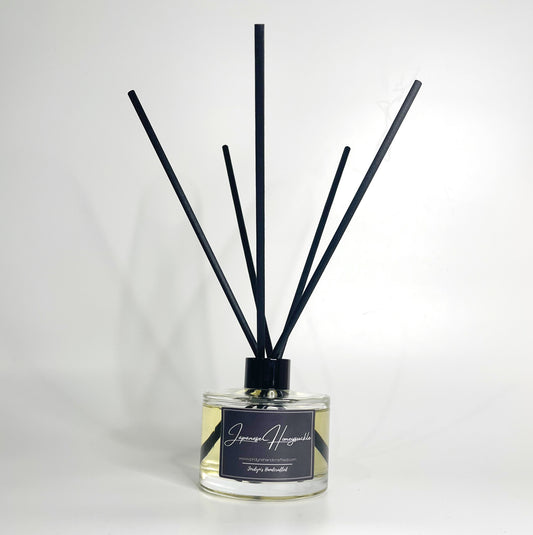 Signature Reed Diffuser Japanese Honeysuckle